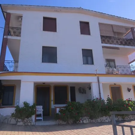 Mariolu 3 Apartment
