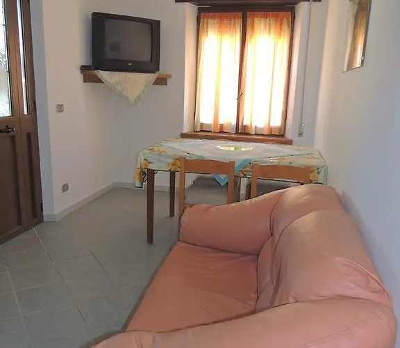 Апартаменты Mariolu 3 Санта-Мария-Наварезе